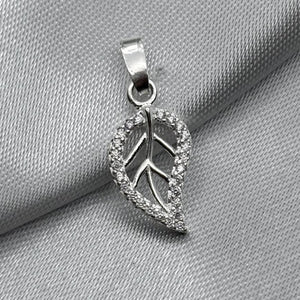 #D555 - Dije Hoja De Árbol Con Piedra Zirconia Plata - F1.0