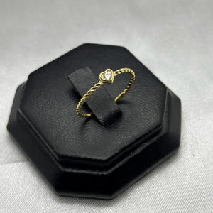 #AD10120 - Anillo Corazón Con Piedra Oro 10k - D02/1.3