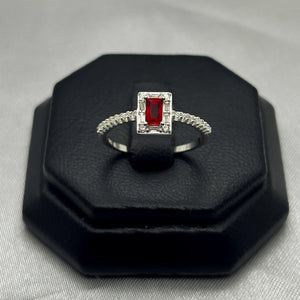 #AD133 - Anillo Solitario Piedra Rectangular - IC2.0